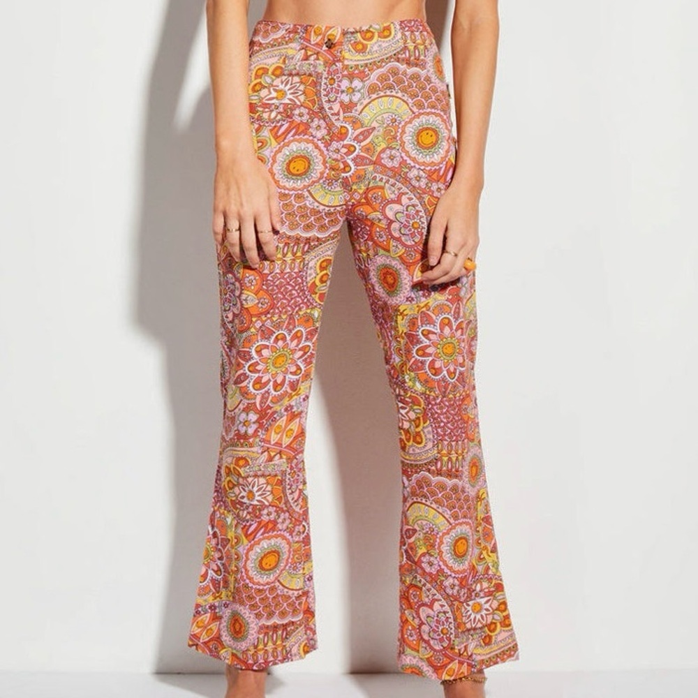 NWT Billabong x Smiley So Trippy Linen Pant